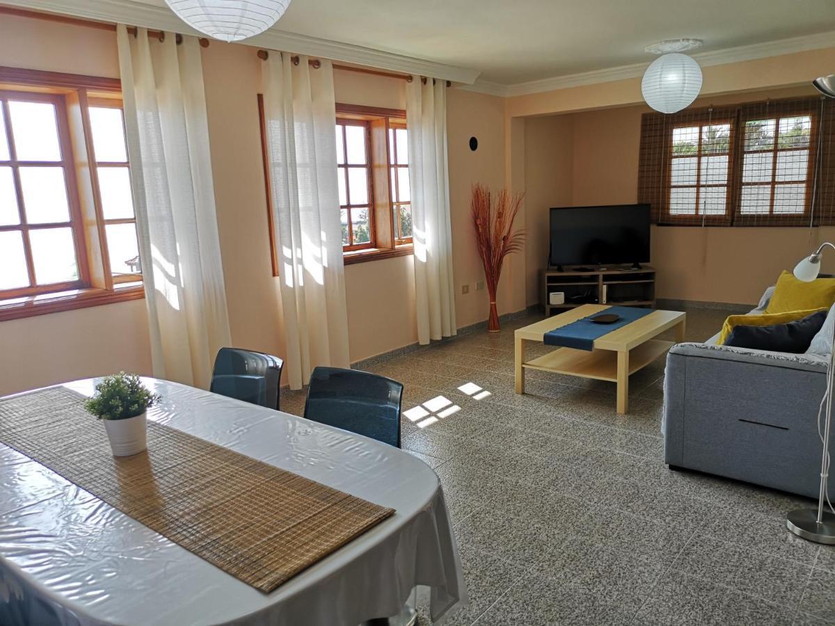 Sea And Mountain View Apartment Los Llanos De Aridane Exterior foto
